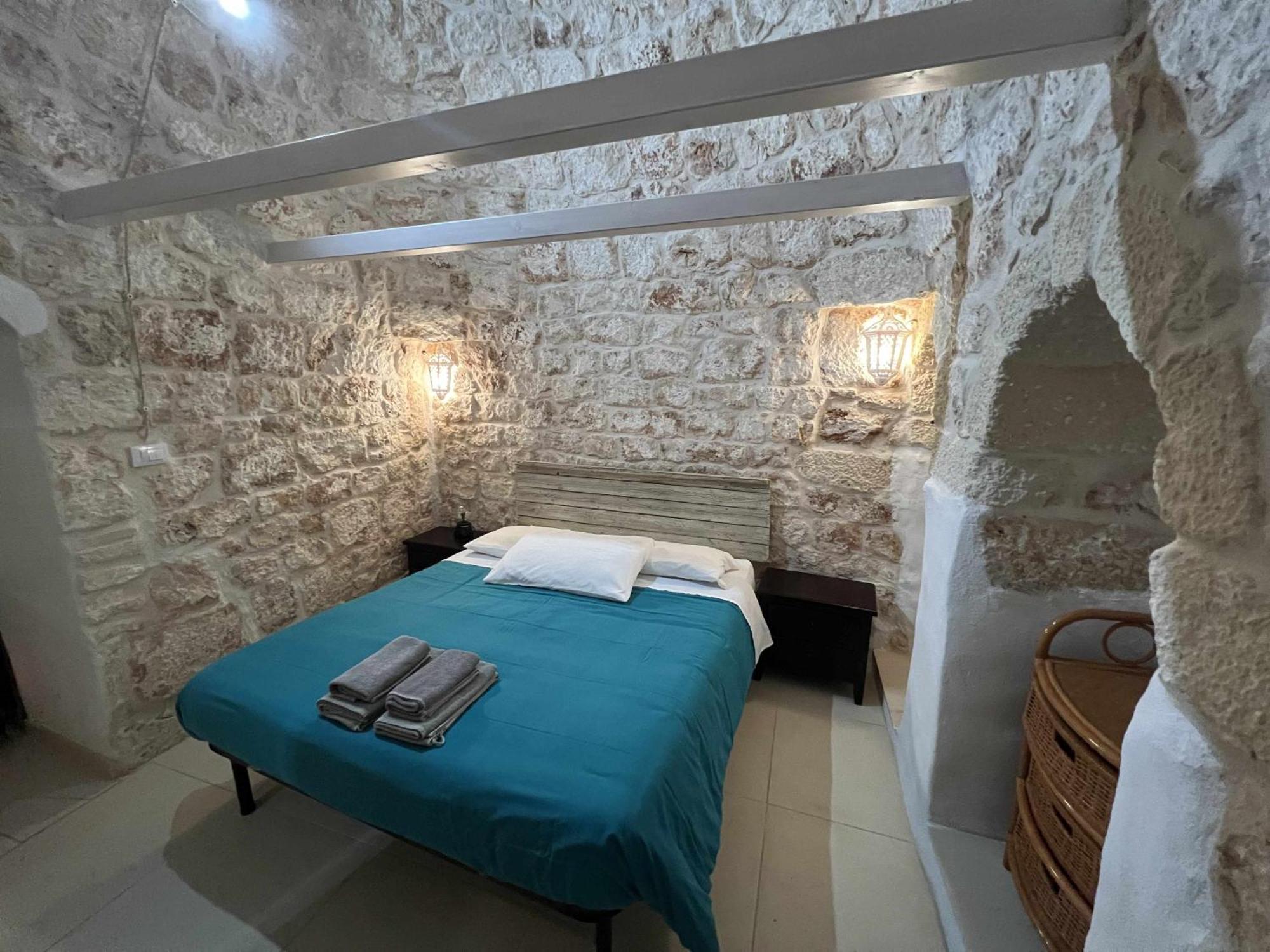 Lamia Tolla Trullo By Tripostuni Villa Exterior photo